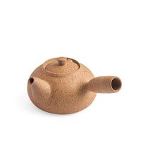 Medium Petr Novak Sidehandle