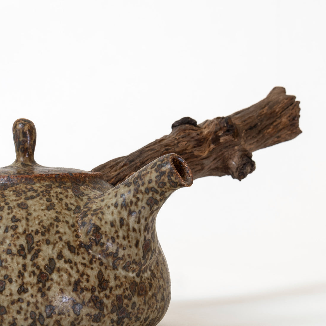 Medium Michael Sharf Sidehandle