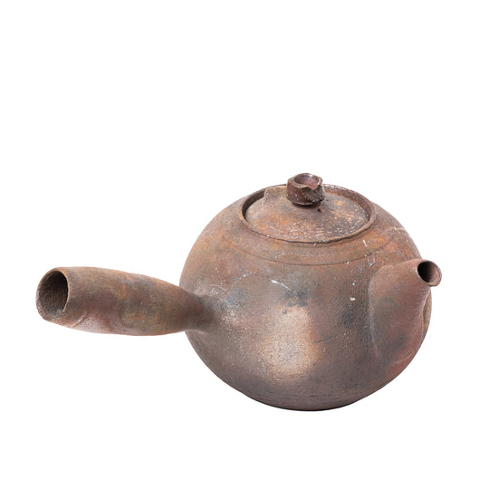 Medium Left-Handed Petr Novak Sidehandle