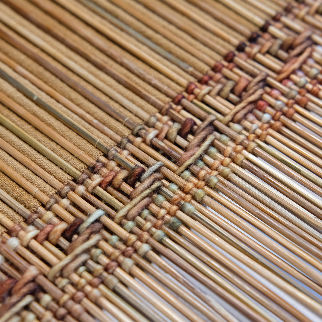 Close view of the weave on the Desert Spring chabu